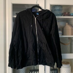 black zip up jacket